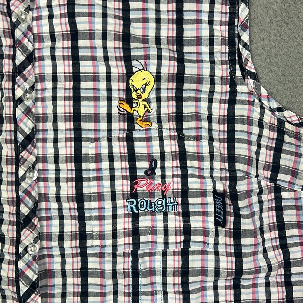 Vintage Looney Tunes Tweety Bird and Sylvester Embroidered Sleeveless Shirt - Picture 3 of 5
